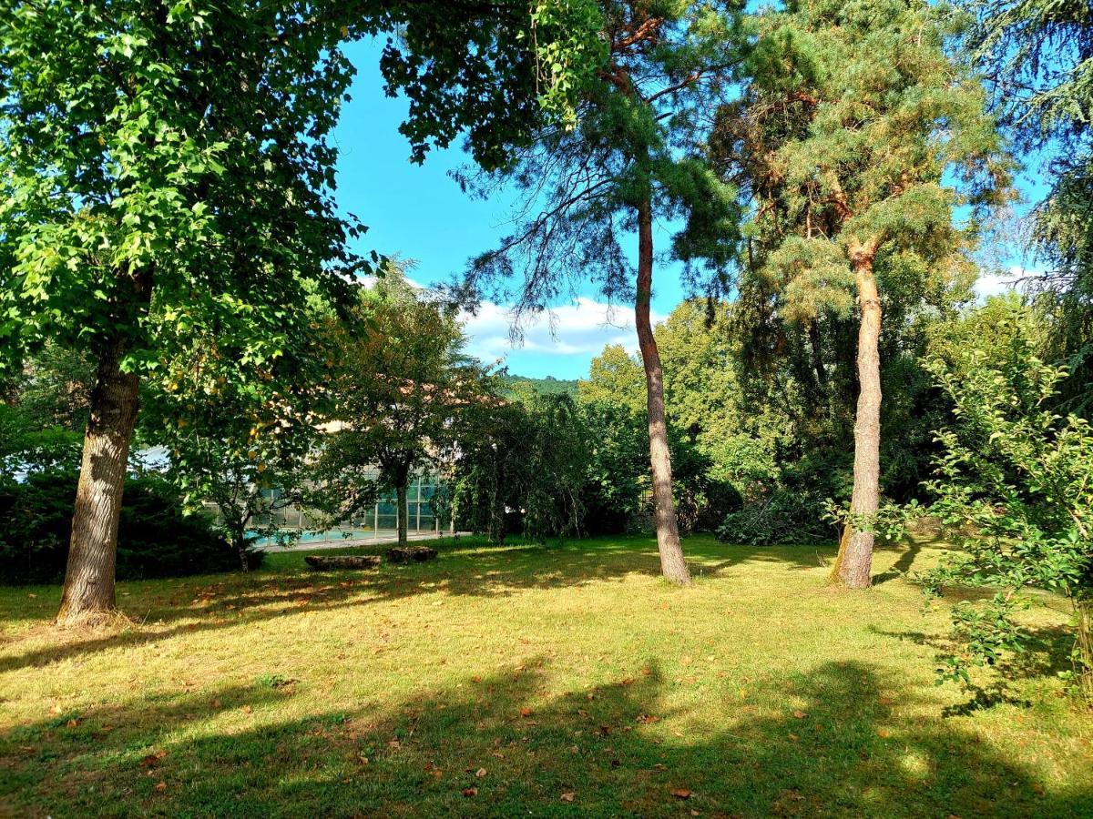 Domaine La Buissiere Duravel "Le Gite" Avec Piscine Couverte Privative エクステリア 写真